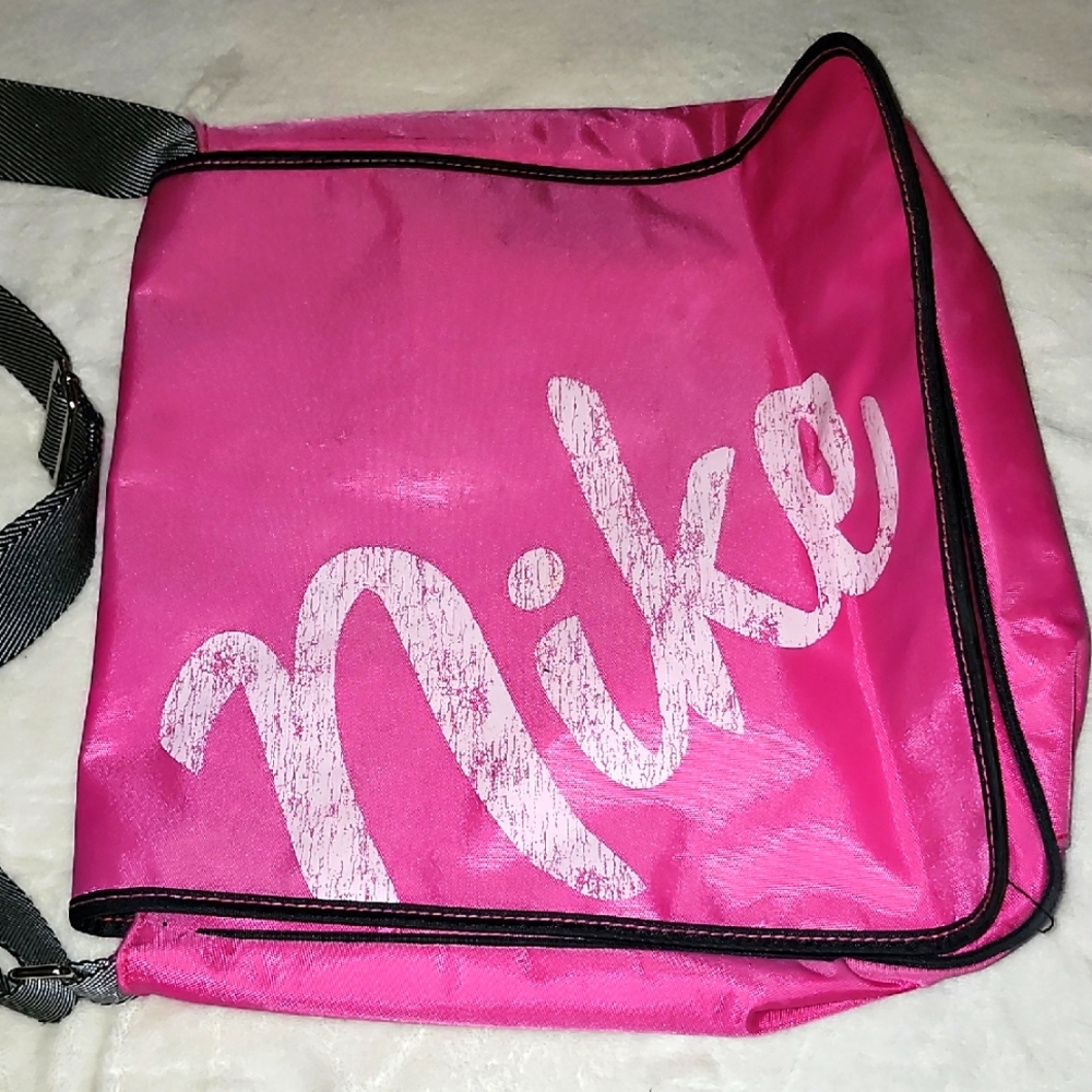 NIKE Messenger Bag, Pink, VGUC